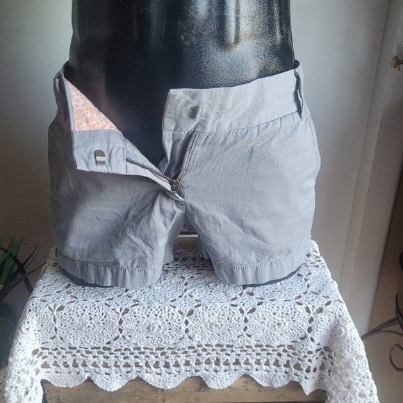 J Crew Chino Broken-In Grey Shorts 2 - Picture 2 of 7